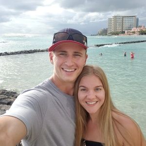 Meet your Posher, Max